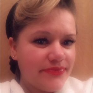 Meet your Posher, Natalia